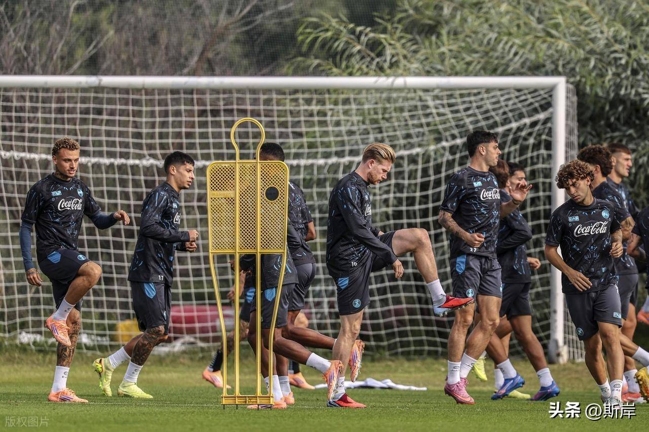 转折点!埃因霍温豪取连胜,意甲集结日攻防权衡,震撼外界,训练强度明显提升的简单介绍 转折点!埃因霍温豪取连胜,意甲集结日攻防权衡,震撼外界,训练强度明显提升的简单介绍