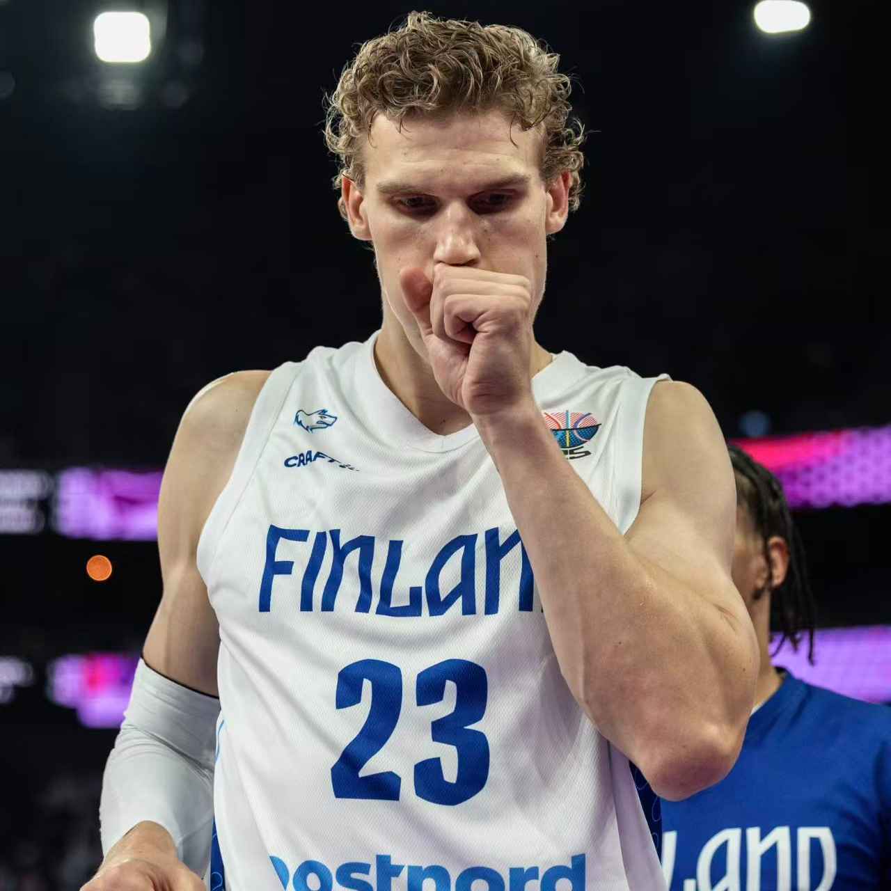 ayx-包含NBA常规赛赛前走向成谜，犹他爵士强势反弹，气氛紧张，细节决定成败的词条