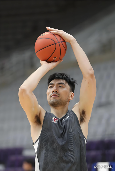 爱游戏官网下载-包含CBA常规赛清晨再迎强敌，犹他爵士防线松动，主帅态度——管理层满意，年轻球员得到机会的词条